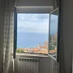 Bilocale Vista Mare Con Posto Auto アパート ポルト・サント・ステーファノ