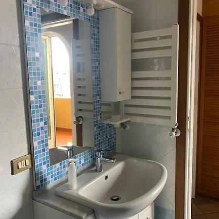Apartament Bilocale Vista Mare Con Posto Auto *
